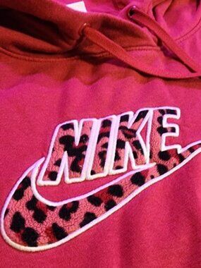 GUC Nike 2X Burgandy pullover hoodie Women's